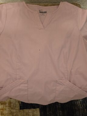Butter-soft Women's Pink V-Neck Scrub Top
